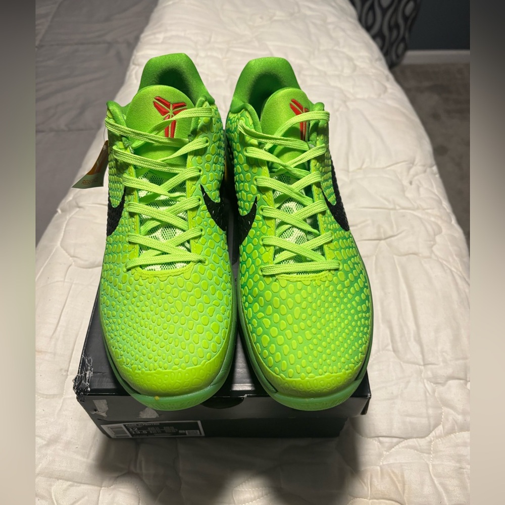 Nike Kobe Bryant Grinch Prototype